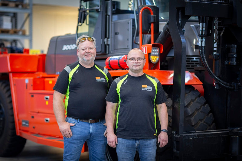 Simon Bäckström, truckförare och Projektledare Joakim Lindberg.