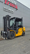 Hyundai 45D-9VC 2395 – Begagnad dieseltruck med hytt - ottossontruck